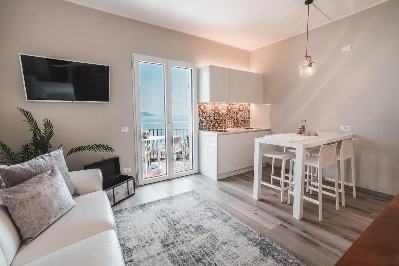Ferienwohnung Montelago Gargnano Bagian luar foto