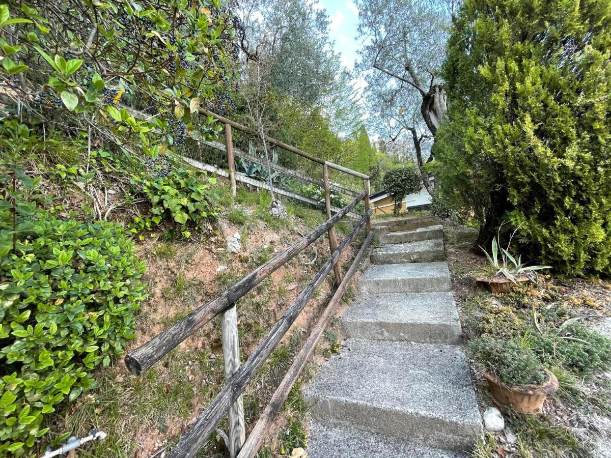 Ferienwohnung Montelago Gargnano Bagian luar foto